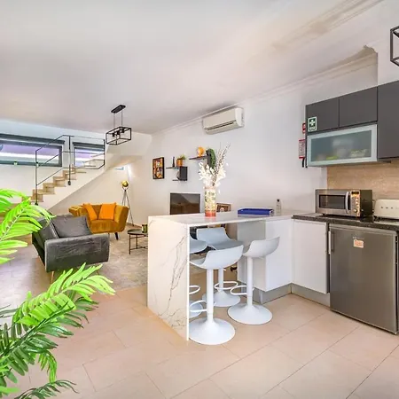 Hidden Gem In The Center Of Daire